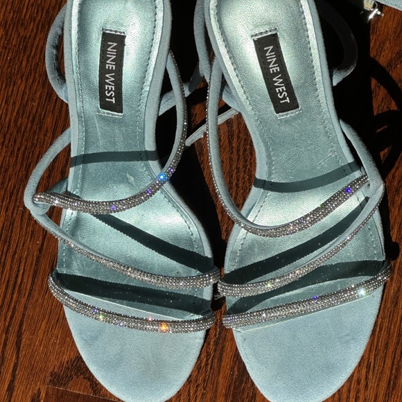 Never worn:Light blue size 6.5 Nine West never worn new - Picture 3 of 6